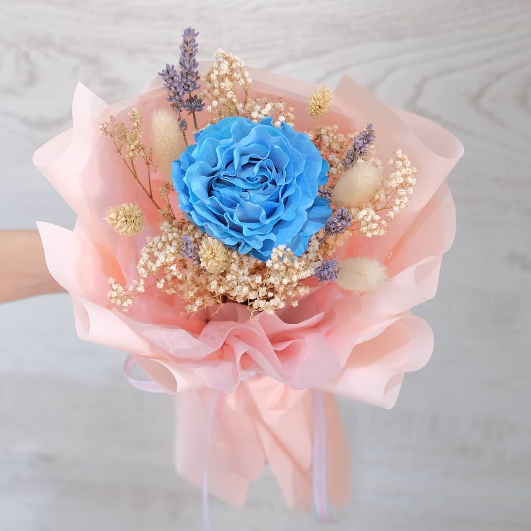 ช่อ พาสเทล หวาน ดอกไม้หลัก กุหลาบ เบบี้บรีธ/ยิปโซ — ผลงานร้านดอกไม้ Sweetflower by Issaree — ภาพที่ 1 จาก 2