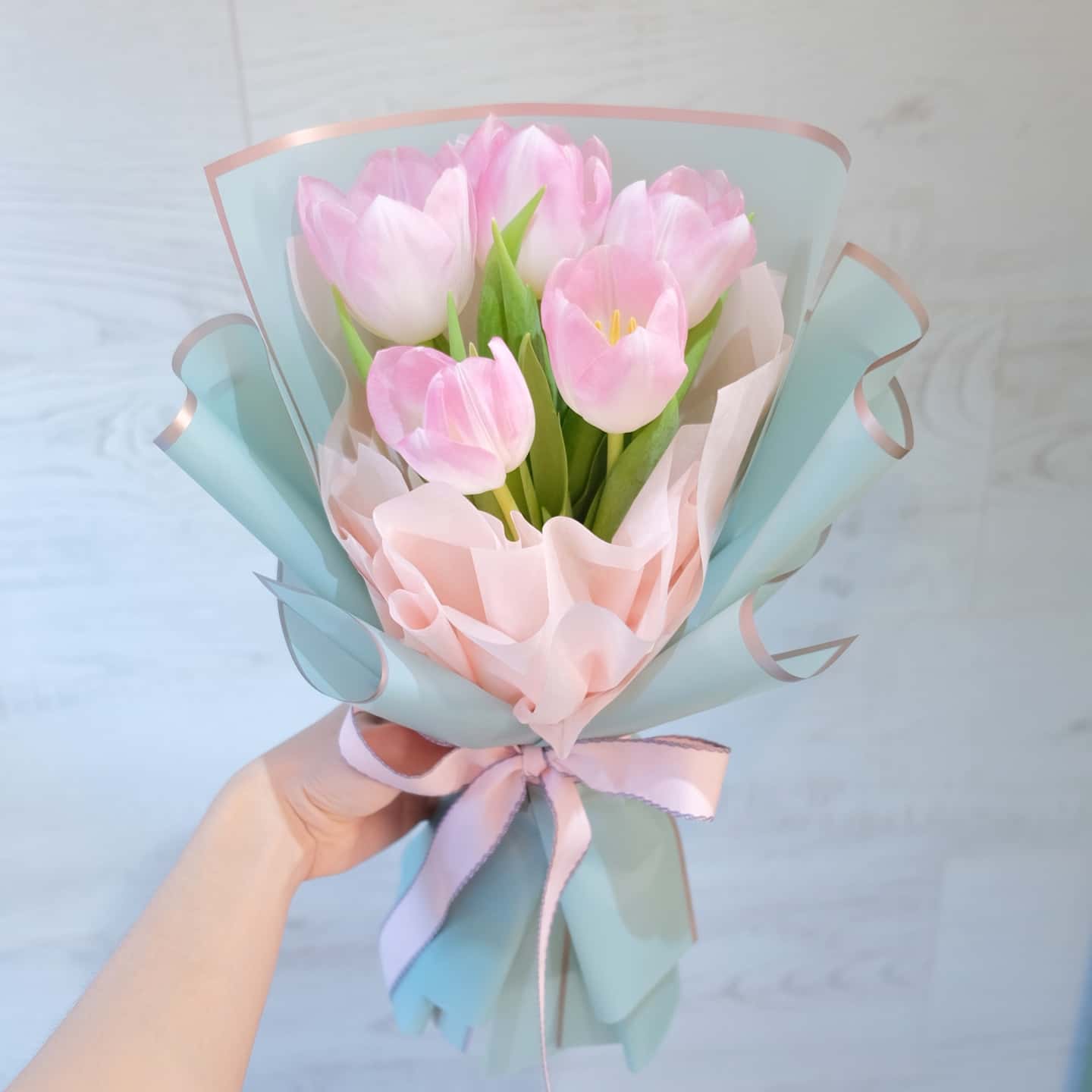 ช่อ พาสเทล หวาน ดอกไม้หลัก ทิวลิป — ผลงานร้านดอกไม้ Sweetflower by Issaree
