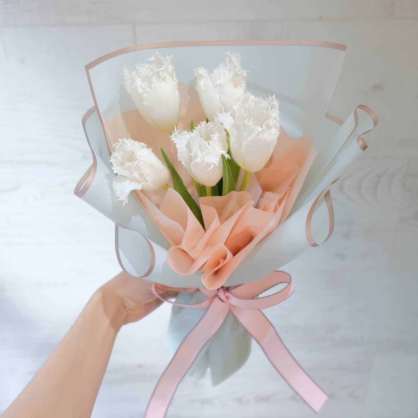 ช่อ พาสเทล หวาน ดอกไม้หลัก ทิวลิป — ผลงานร้านดอกไม้ Sweetflower by Issaree — ภาพที่ 1 จาก 1