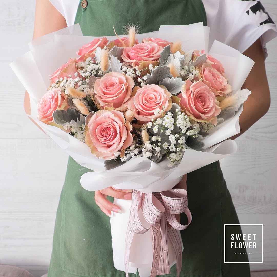 ช่อ ขาว-เขียว หวาน ดอกไม้หลัก เบบี้บรีธ/ยิปโซ — ผลงานร้านดอกไม้ Sweetflower by Issaree — ภาพที่ 3 จาก 10