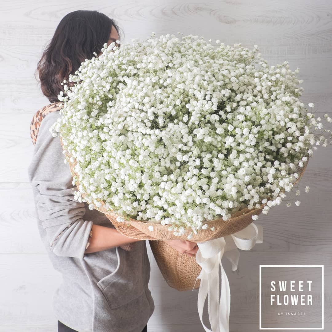 ช่อ ขาว-เขียว หวาน ดอกไม้หลัก เบบี้บรีธ/ยิปโซ — ผลงานร้านดอกไม้ Sweetflower by Issaree — ภาพที่ 2 จาก 2