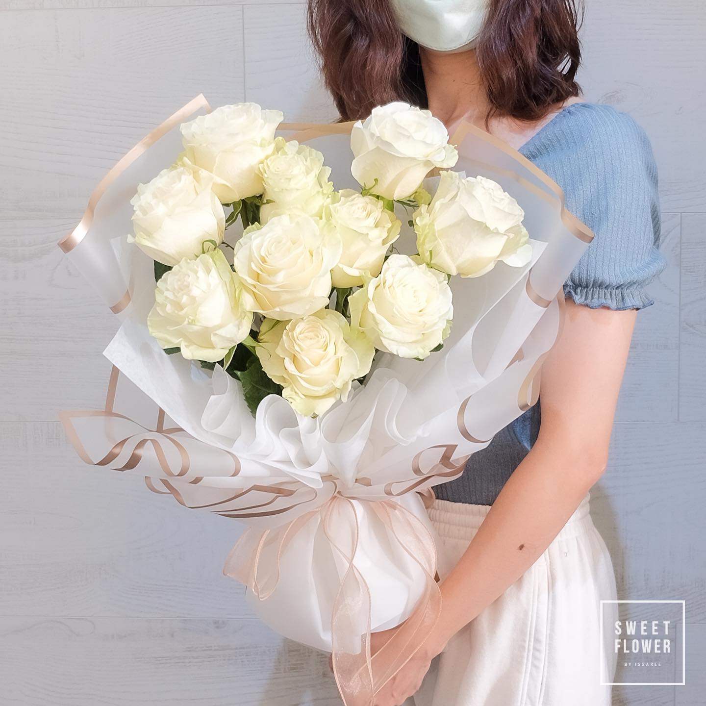 ช่อ ขาว-เขียว หวาน ดอกไม้หลัก กุหลาบ — ผลงานร้านดอกไม้ Sweetflower by Issaree