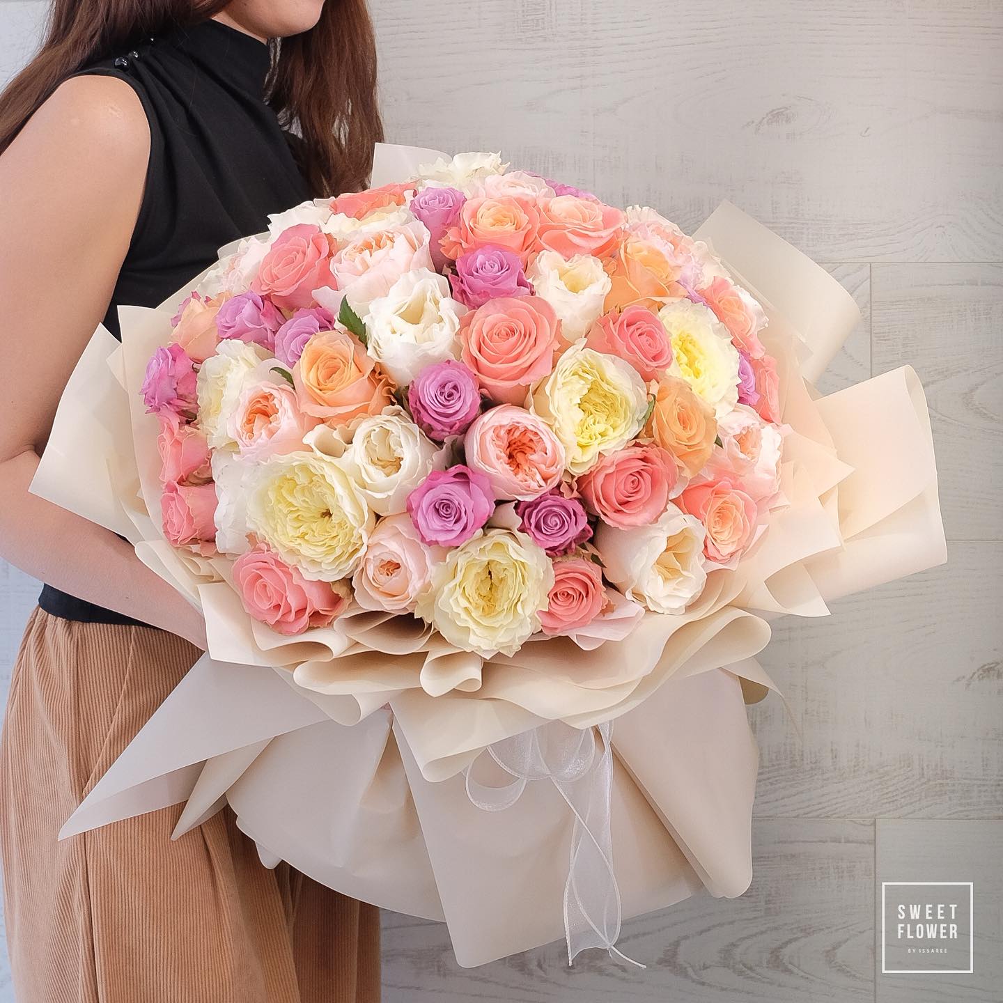 ช่อ พาสเทล หวาน ดอกไม้หลัก กุหลาบ พีโอนี่ — ผลงานร้านดอกไม้ Sweetflower by Issaree