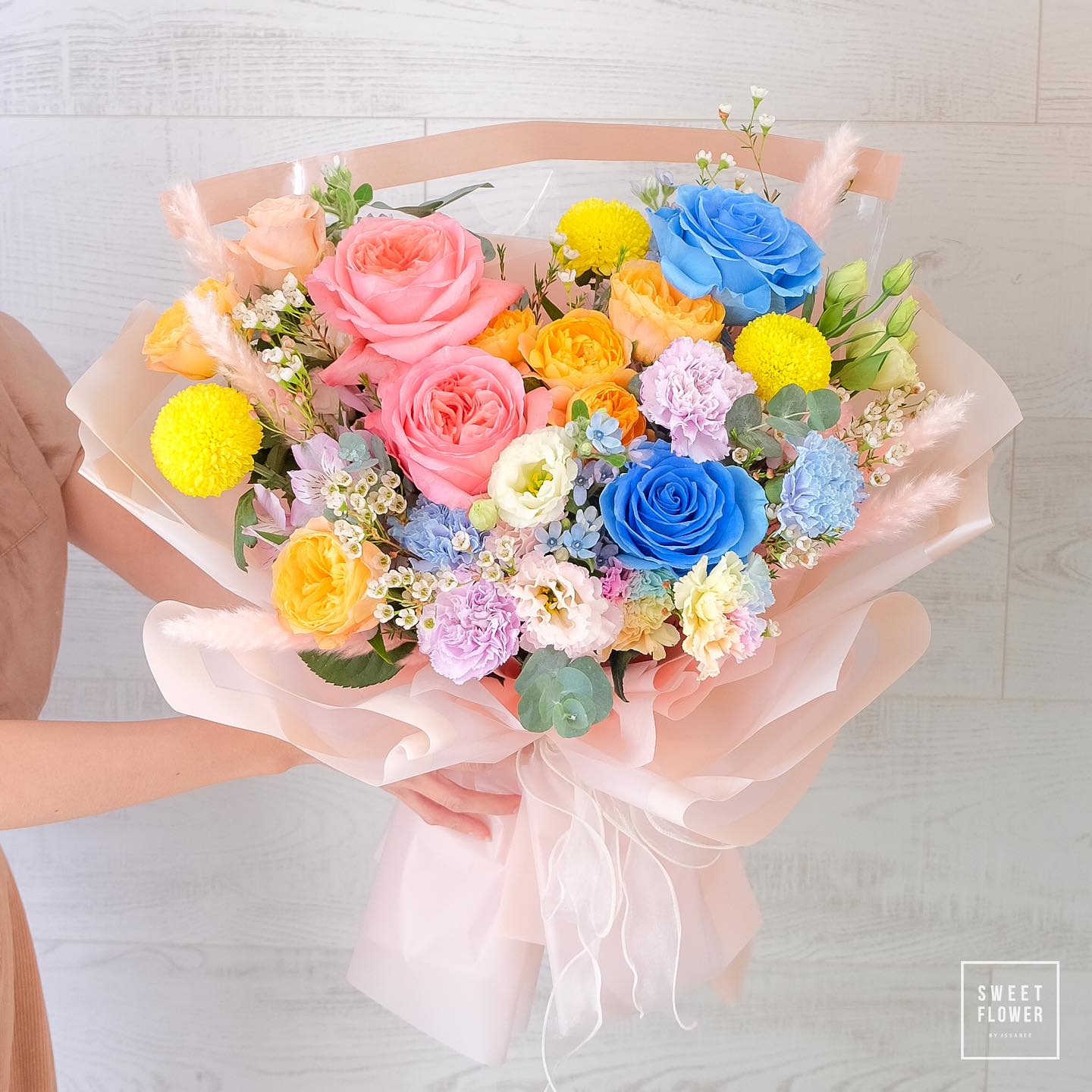 ช่อ หลากสี หวาน ดอกไม้หลัก กุหลาบ คาร์เนชั่น เบญจมาศ/มัม — ผลงานร้านดอกไม้ Sweetflower by Issaree — ภาพที่ 2 จาก 2