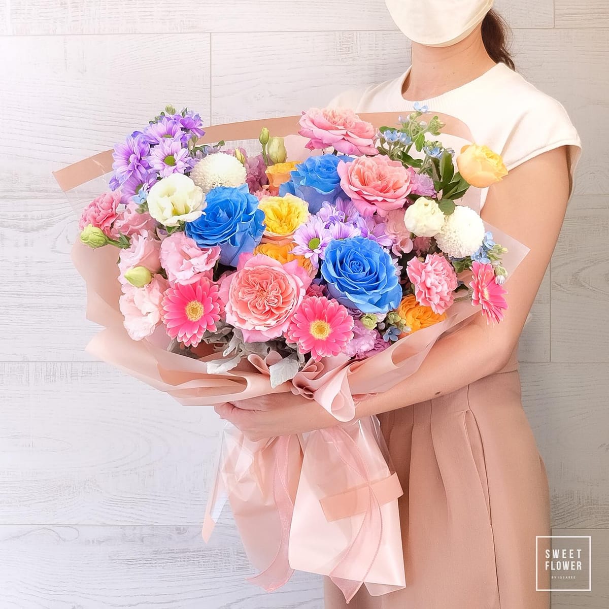 ช่อ หลากสี หวาน ดอกไม้หลัก กุหลาบ เดซี่/มาร์กาเร็ต เบญจมาศ/มัม — ผลงานร้านดอกไม้ Sweetflower by Issaree